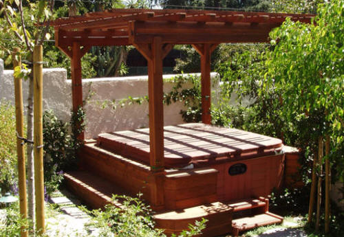 Custom patio covers in all shapes and sizes by MMd Home Care.